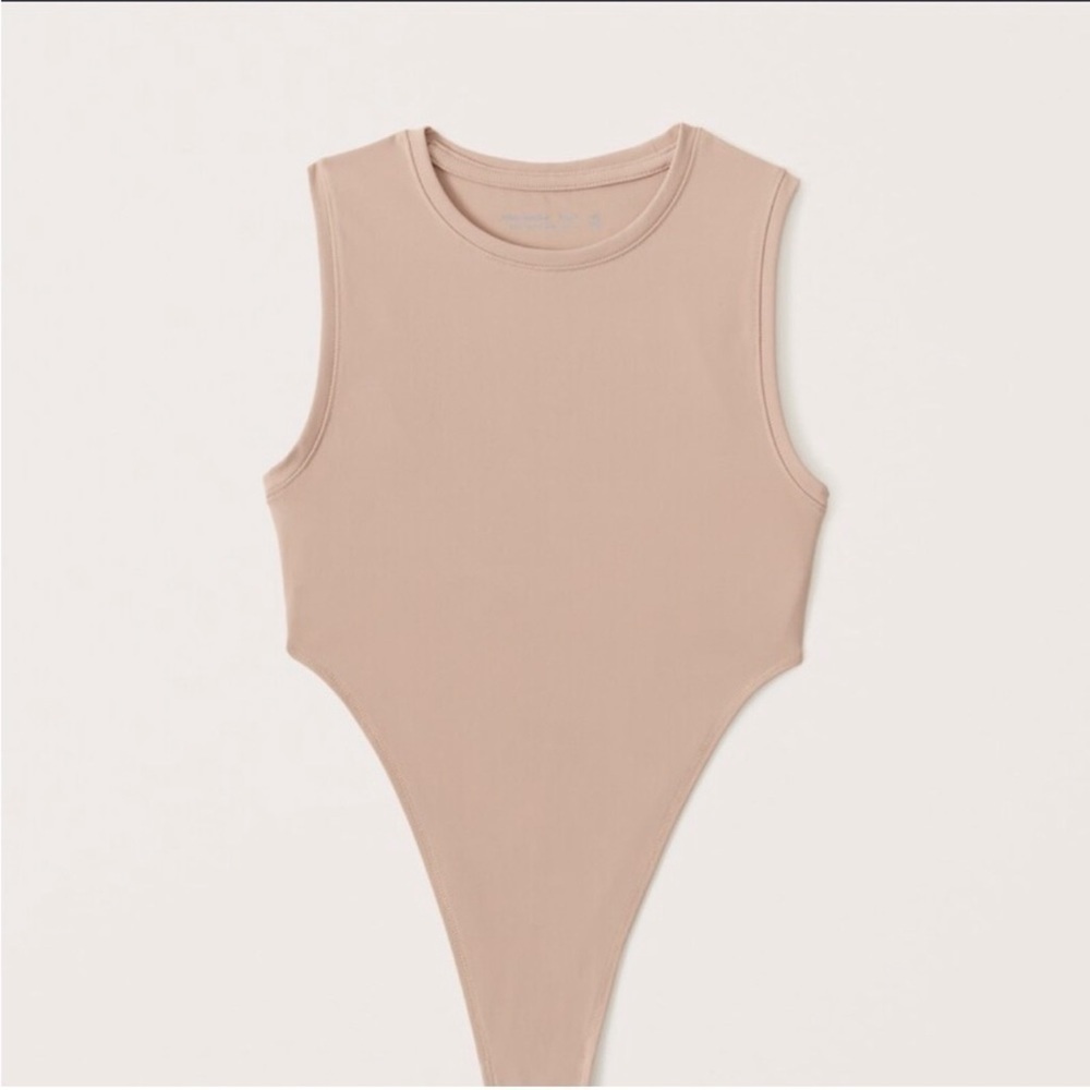 ABERCROMBIE & FITCH Soft Collection Nude Beige Crew Neck Sleeveless Body…